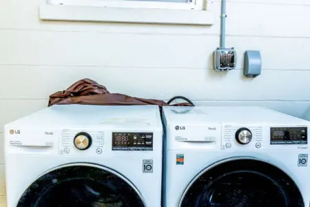 0e4d591d e11e 44 rb2KC