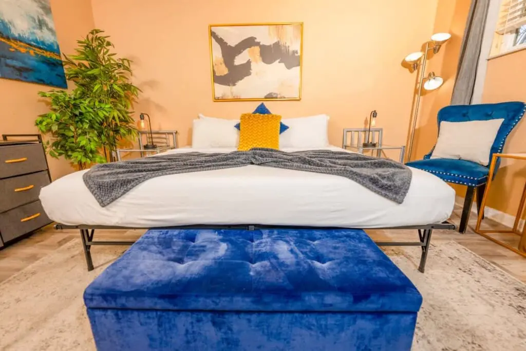 17166f73 b7f7 49 vUV8i