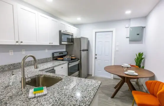 2c069e99 1fa3 40 T71yi