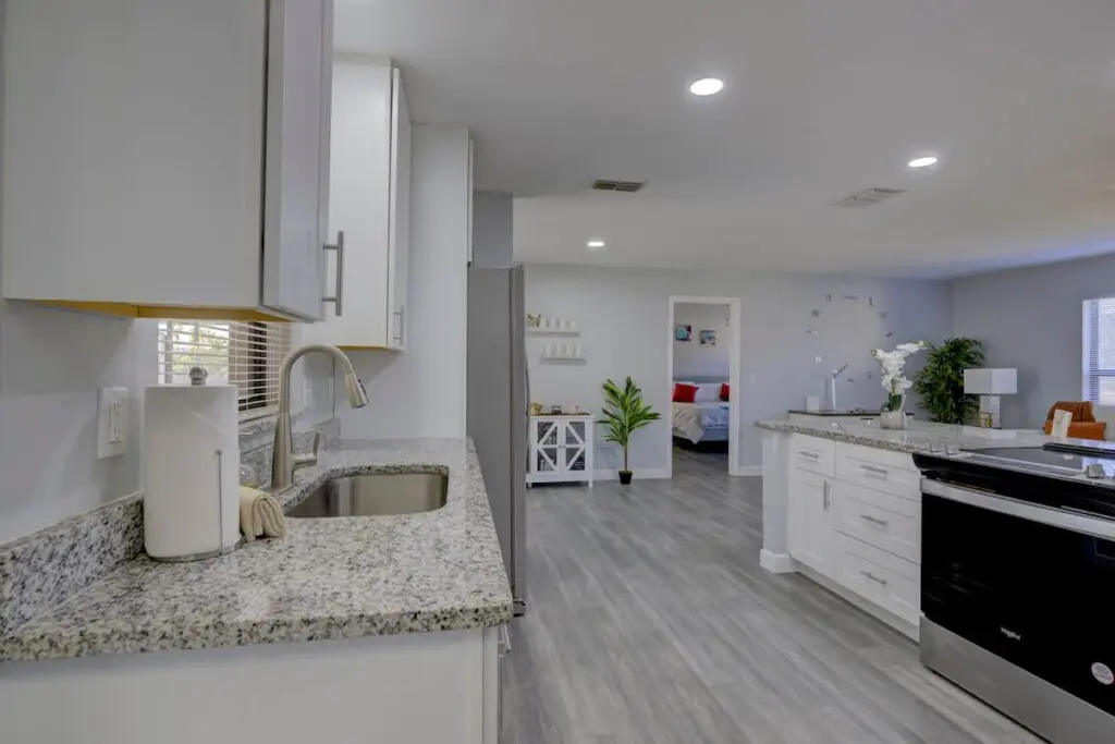 47022a8d 490f 4f oTaMj