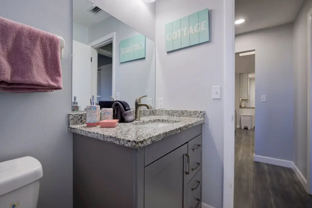 4e4ce83c 6386 4e Yq1YX