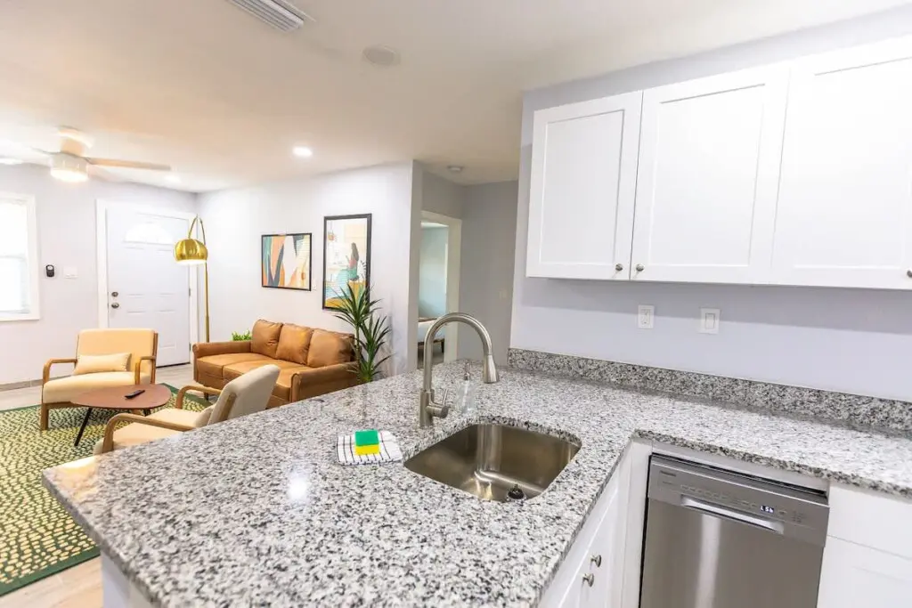 65089327 d69c 4d VOFkn