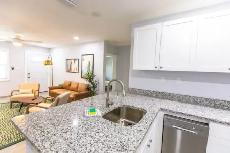 65089327 d69c 4d VOFkn