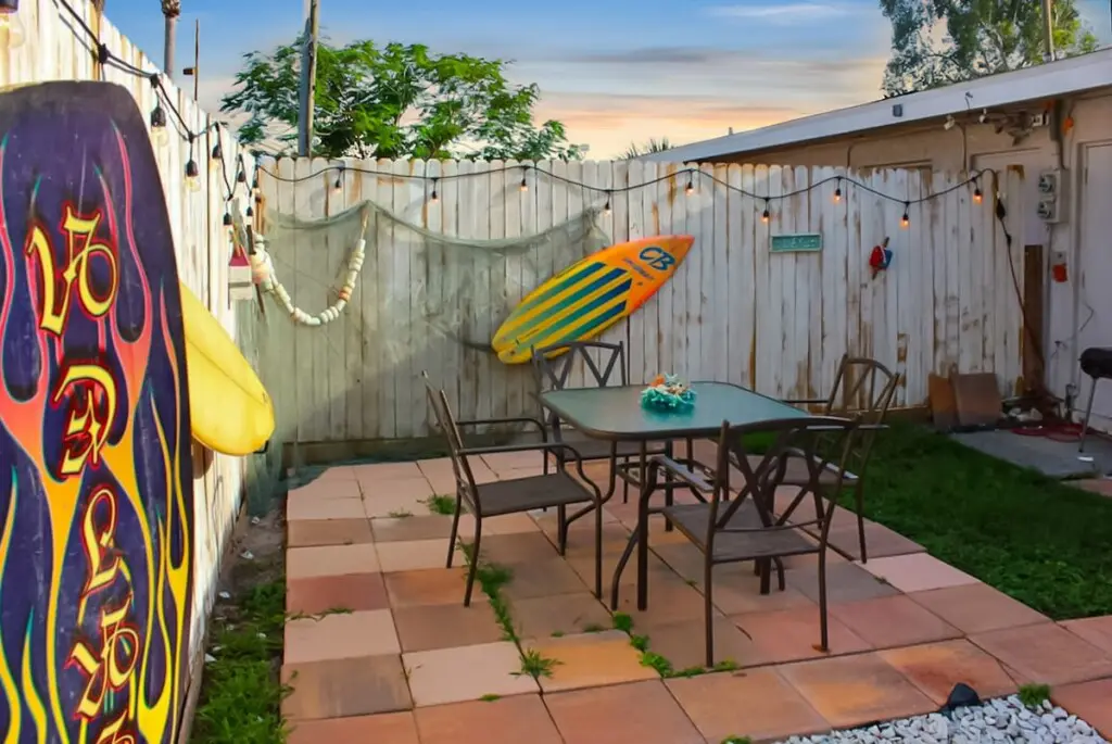 65f90a34 cad9 40 T4tf8