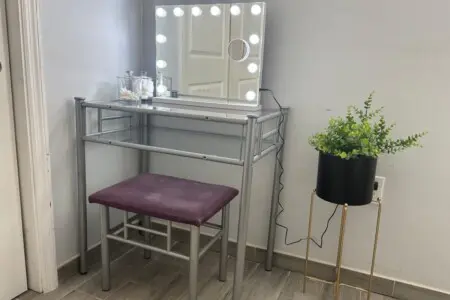 ad728272 6dfd 40 G4UFR