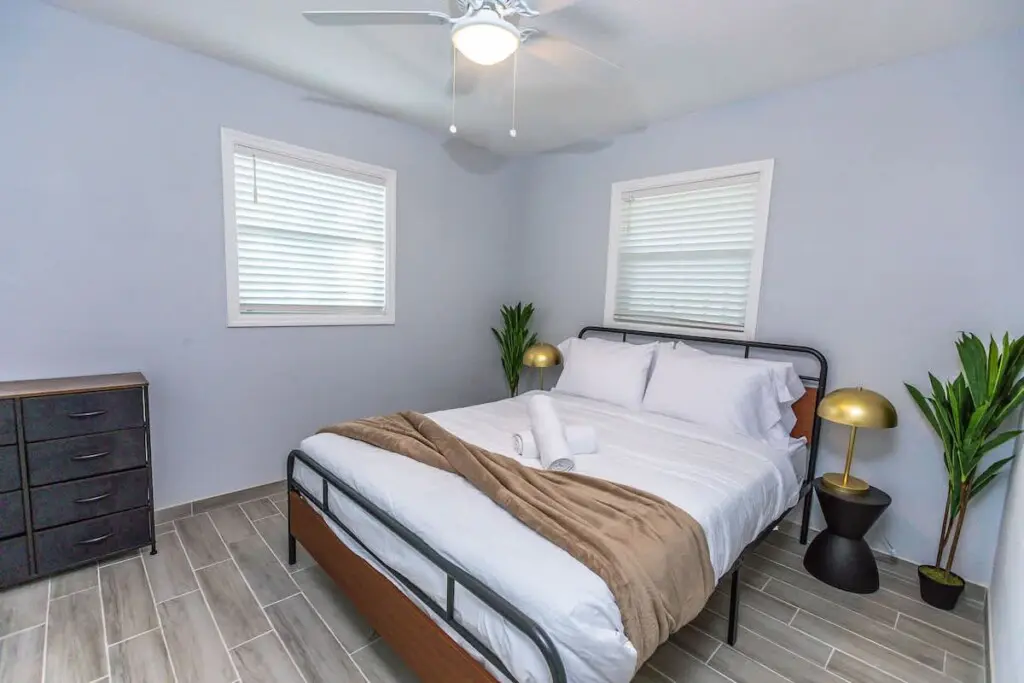 c5afb685 5c3f 4f fOnd5