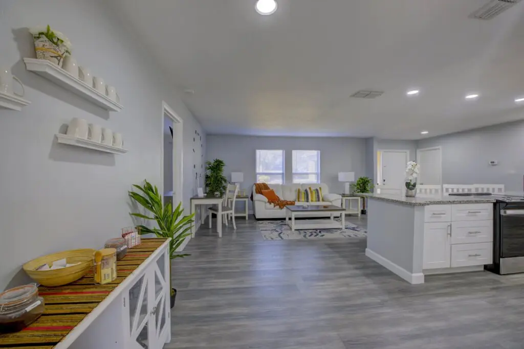 d2d5bc63 36b1 4d f8j6Z