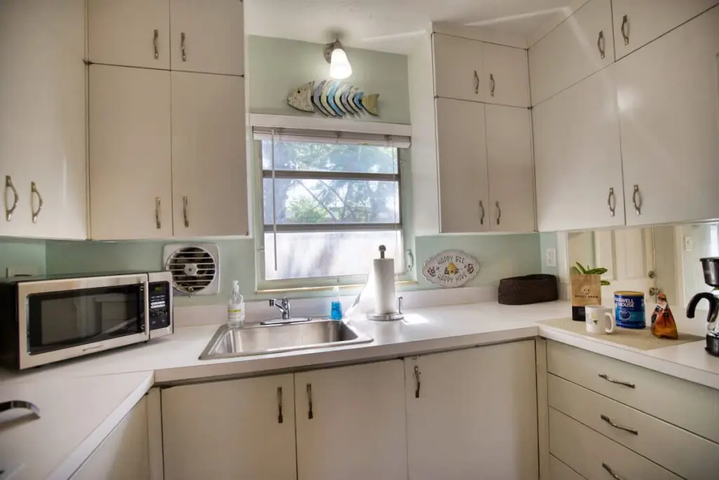 e3bfac77 46f0 47 0CEyw