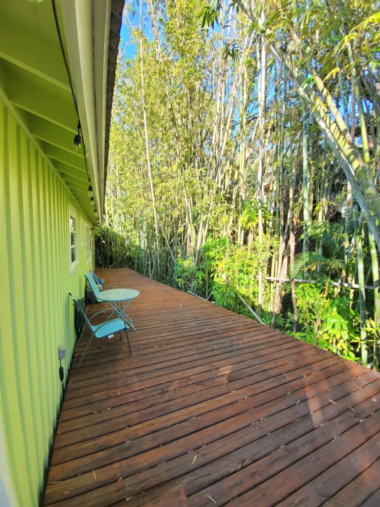 Outdoor deck